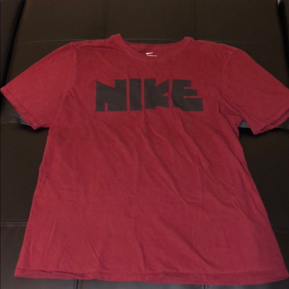 Nike Athletic cut T